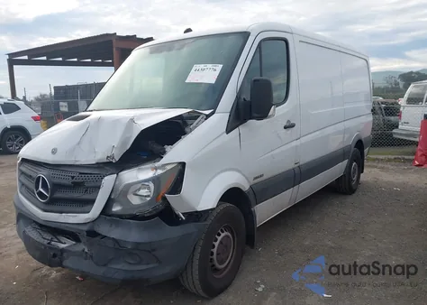 2015 Mercedes-Benz Sprinter 2500 Normal Roof z USA, uszkodzony, nr VIN WD3PE7CCXFP146656